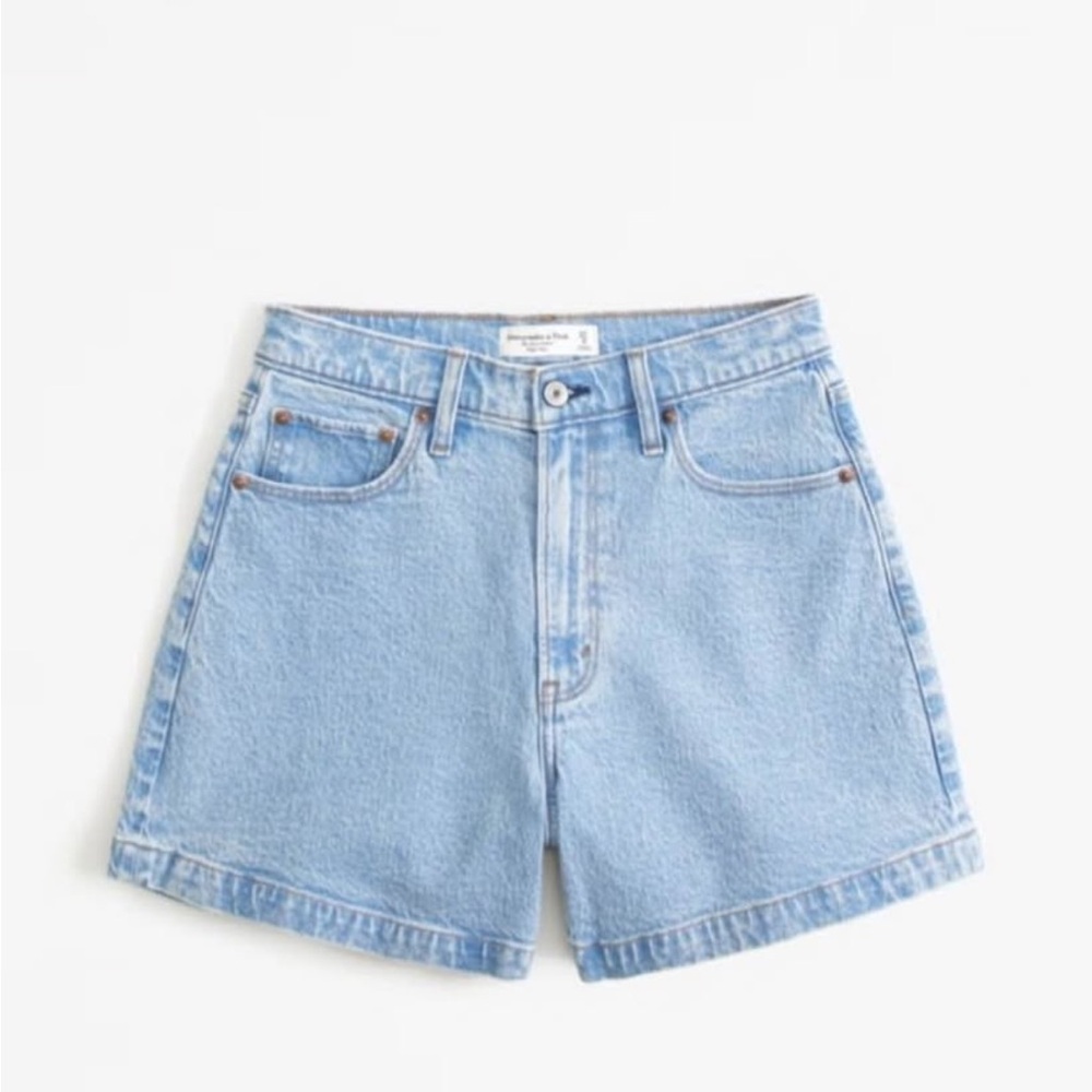 Abercrombie Curve Love High Rise Dad Short